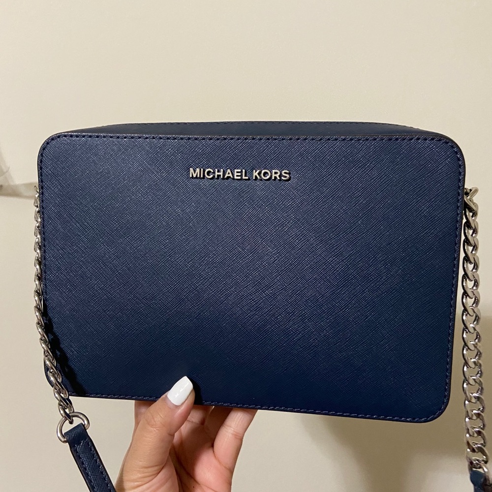 MK Jet Set Large Saffiano Leather Crossbody Bag